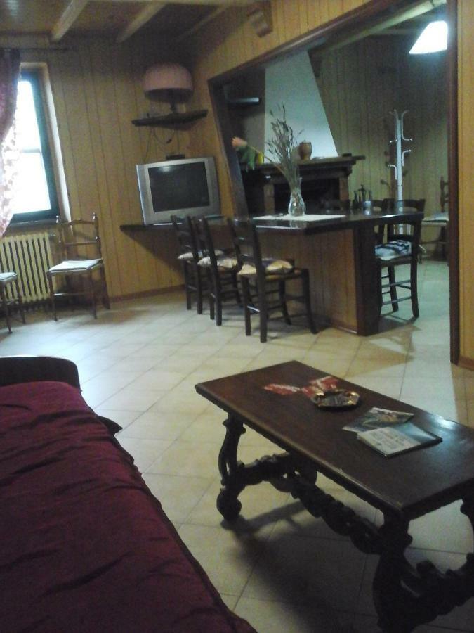 מלון Triana Casa Bindi מראה חיצוני תמונה