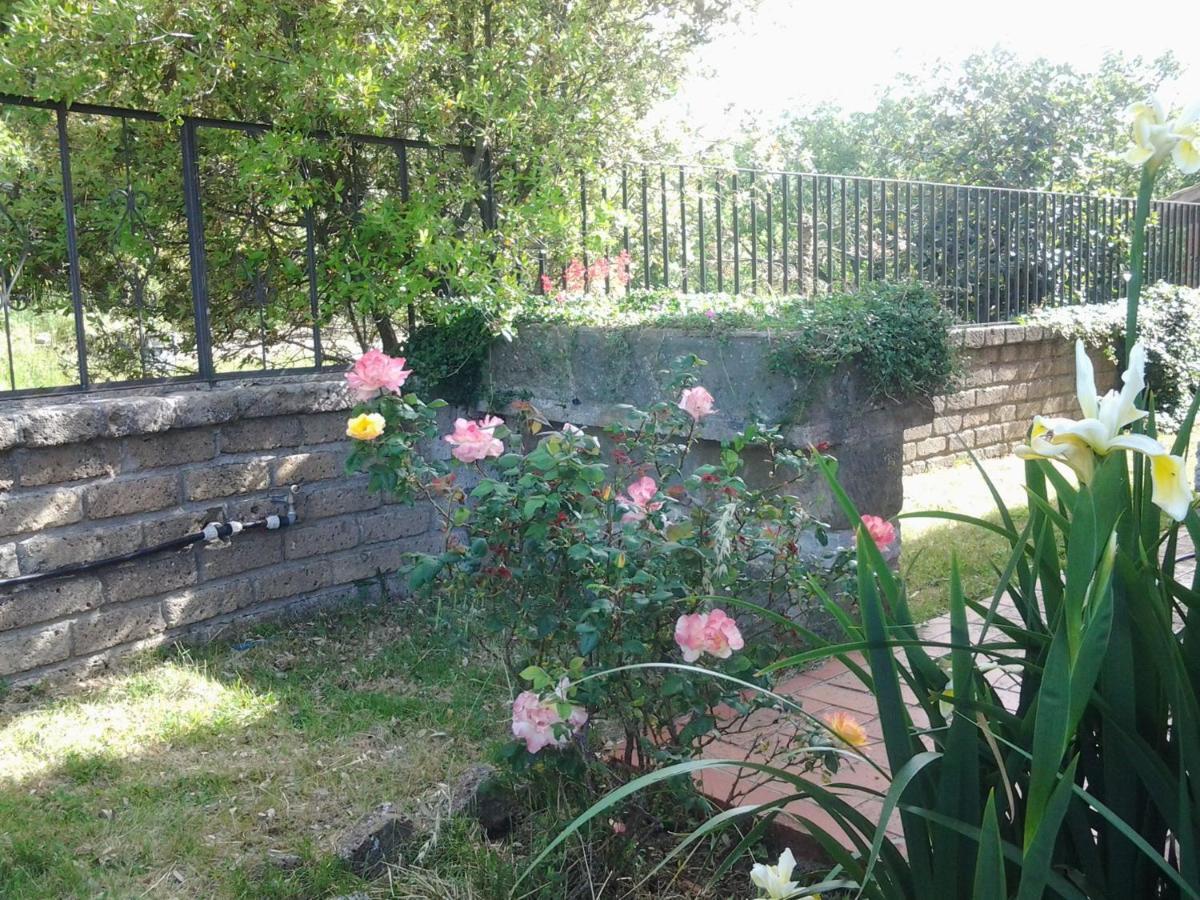 מלון Triana Casa Bindi מראה חיצוני תמונה